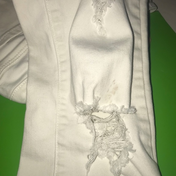 Flaw - Picture 5 of 5